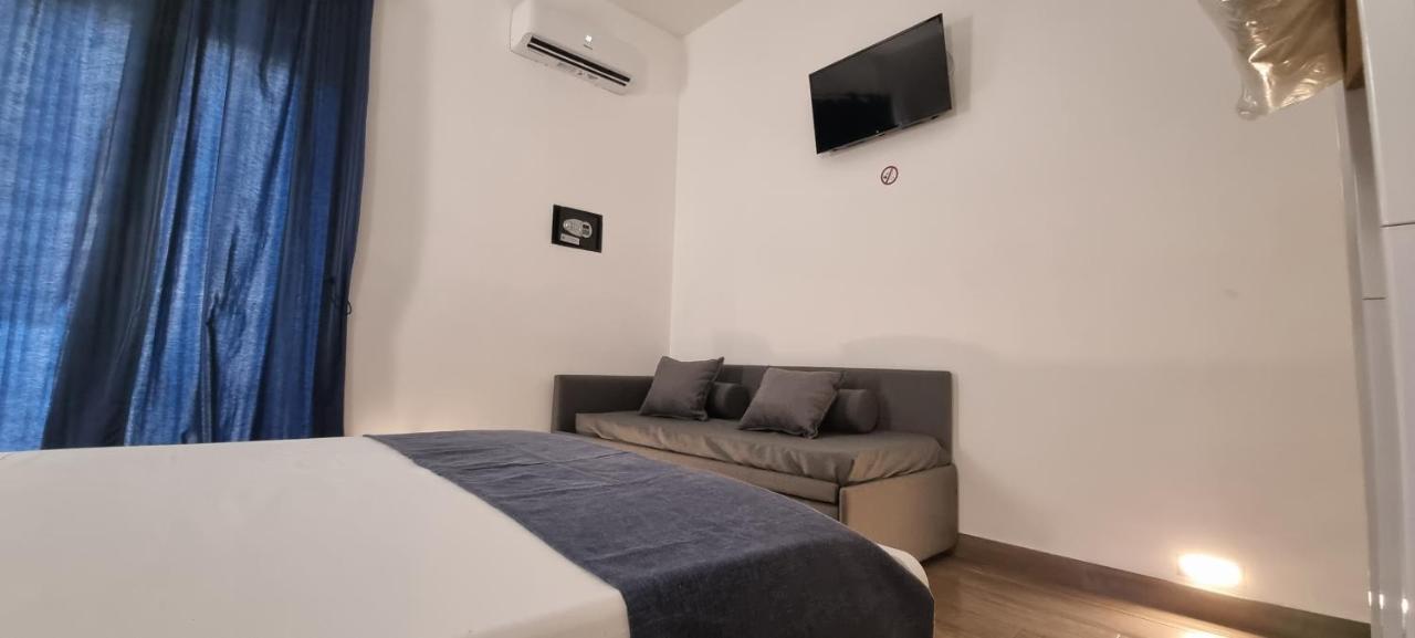 City Focus Apartments Napoli 外观 照片